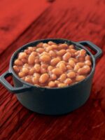 Van Camp's Pork and Beans, Canned Beans, 15 oz